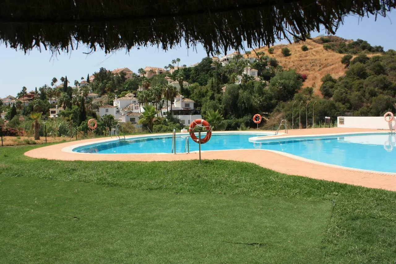 דירות Vistas De Aloha מארבלה 0*,  ספרד