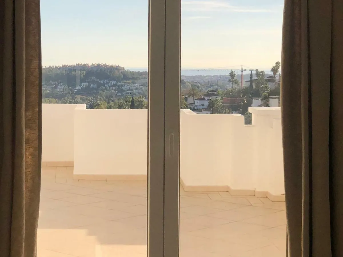 Vistas De Aloha Marbella Apartment