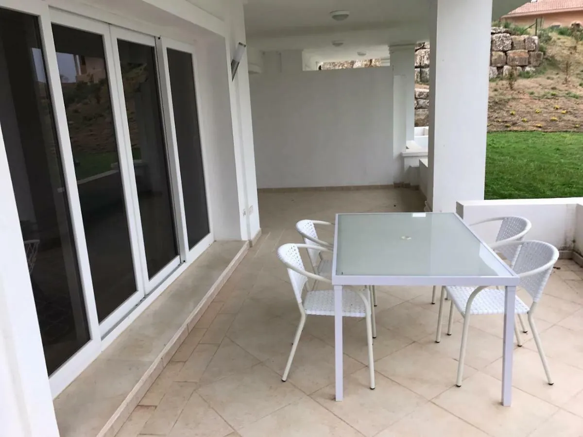 Vistas De Aloha Marbella Apartment