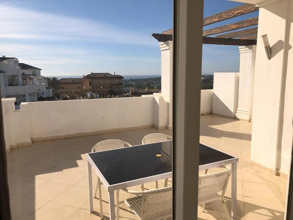 Vistas de aloha Marbella Apartamento