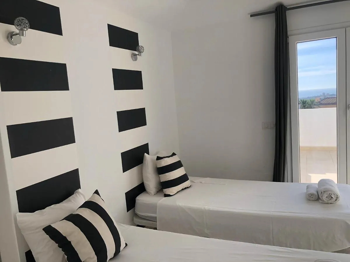 Vistas de aloha Marbella Apartamento 0*,  España