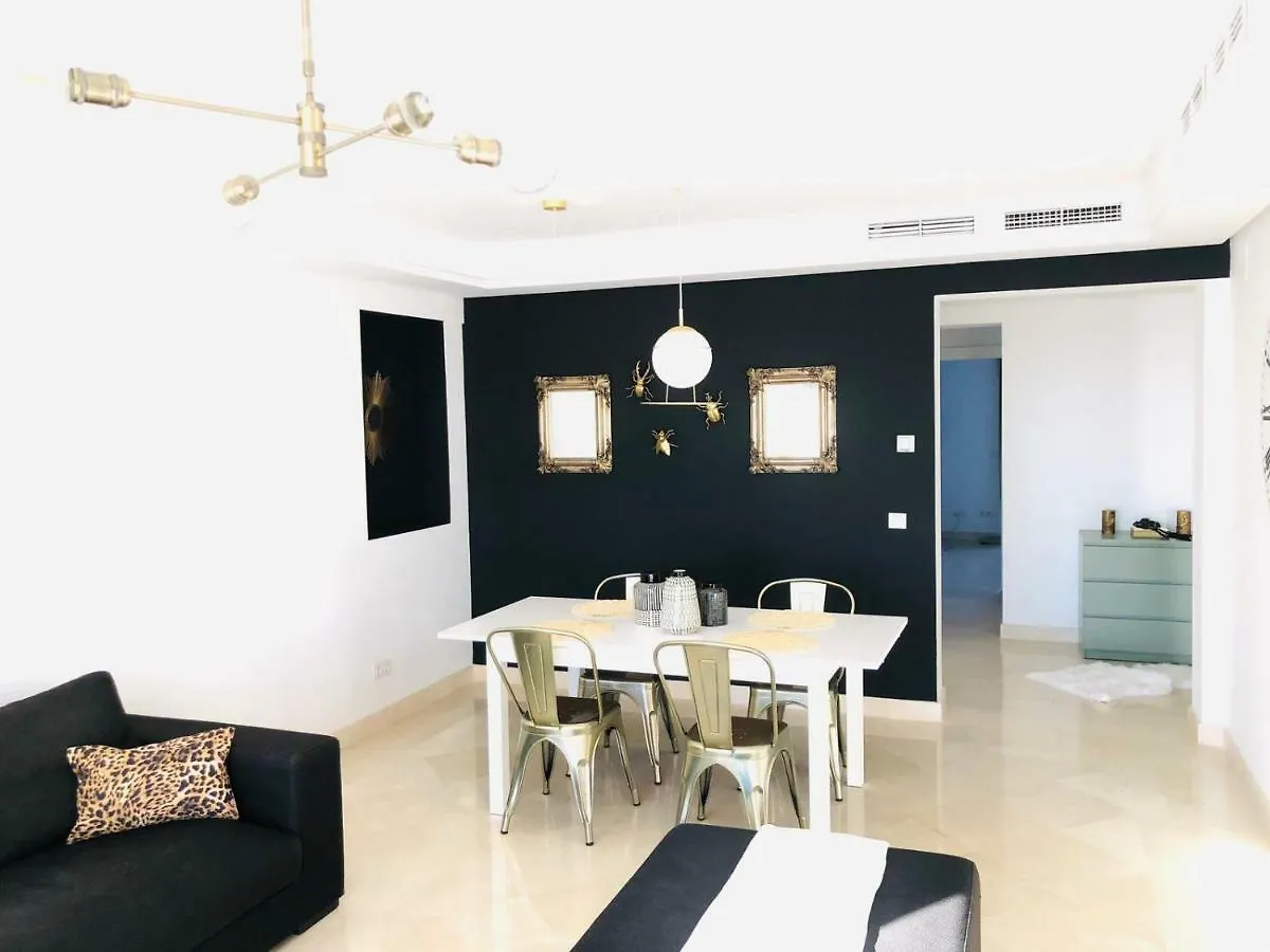Vistas de aloha Marbella Apartamento 0*,  España