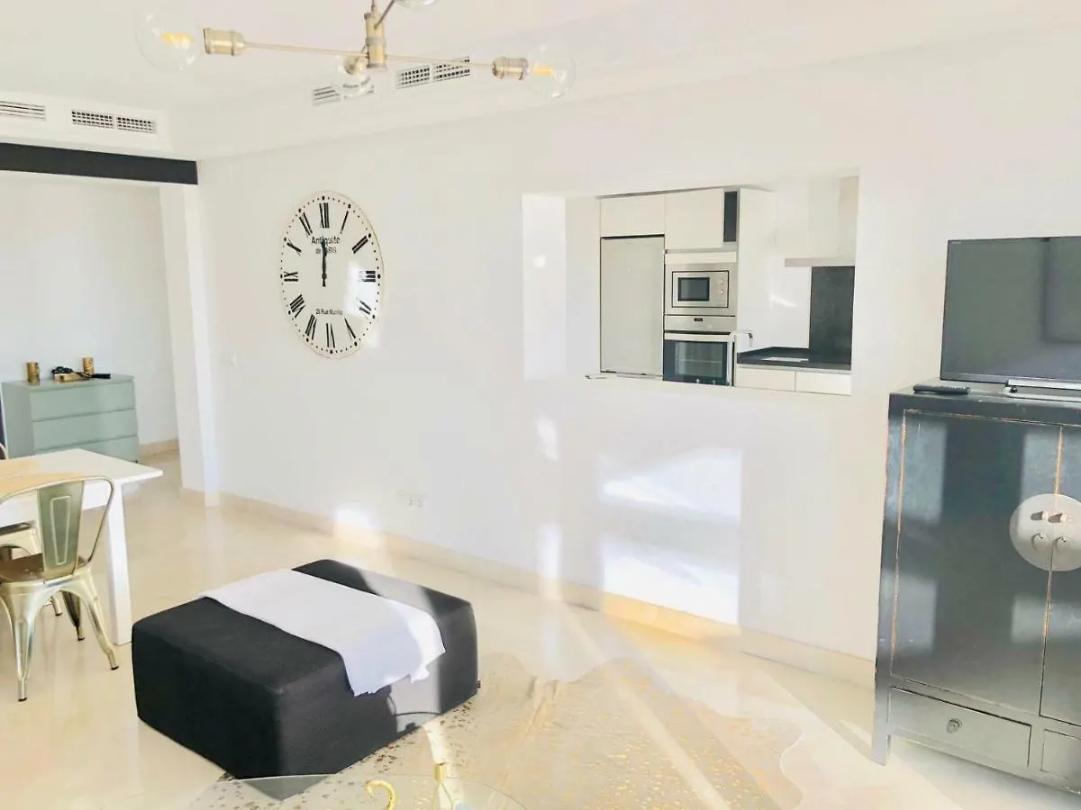 Vistas de aloha Marbella Apartamento