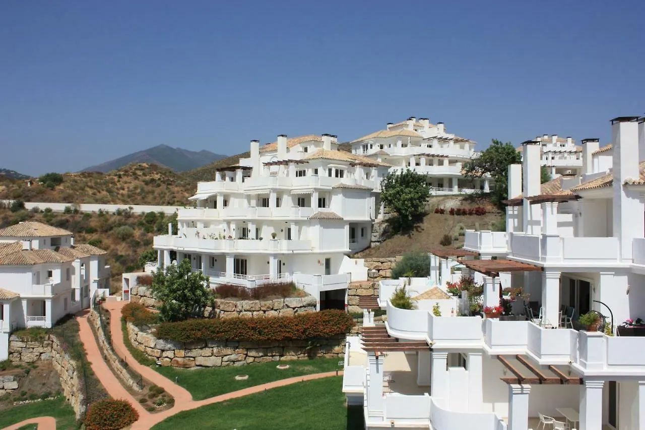 Vistas de aloha Marbella Apartamento