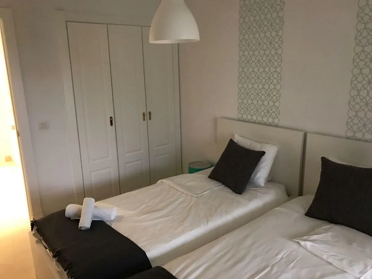 Vistas de aloha Marbella Apartamento